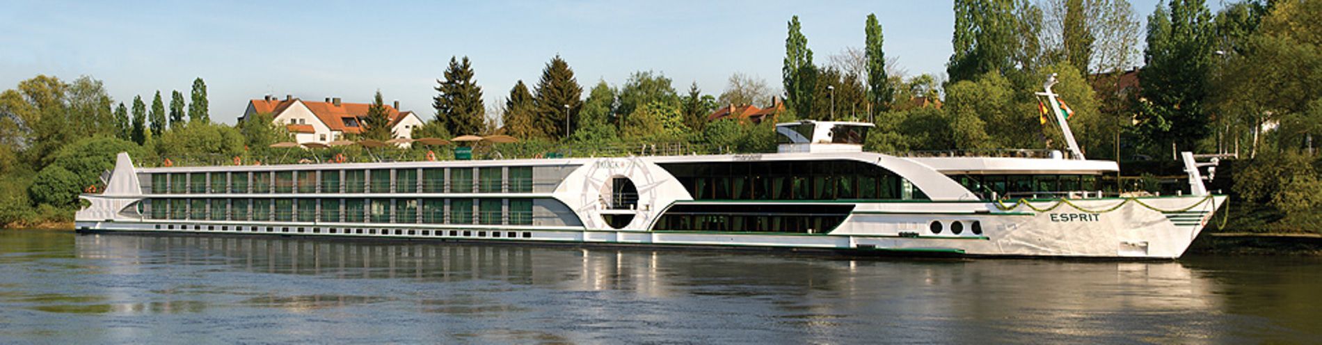 A photo of the MS Esprit cruise ship